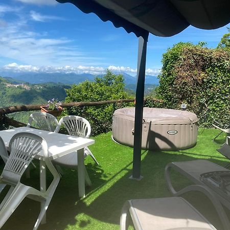 Home Holidays Crasciana, Con Terrazza Vista Sulle Alpi Apuane. Exterior photo