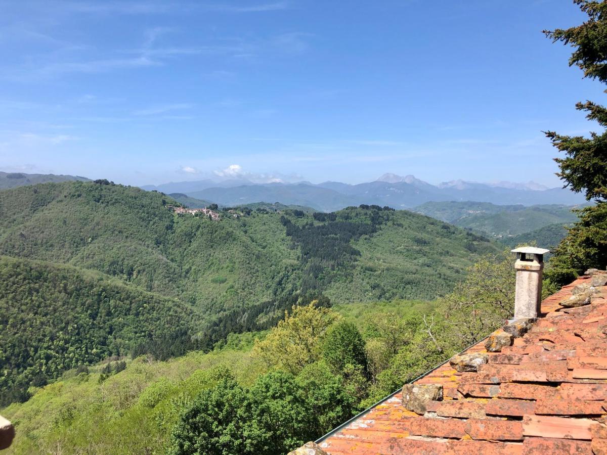 Home Holidays Crasciana, Con Terrazza Vista Sulle Alpi Apuane. Exterior photo