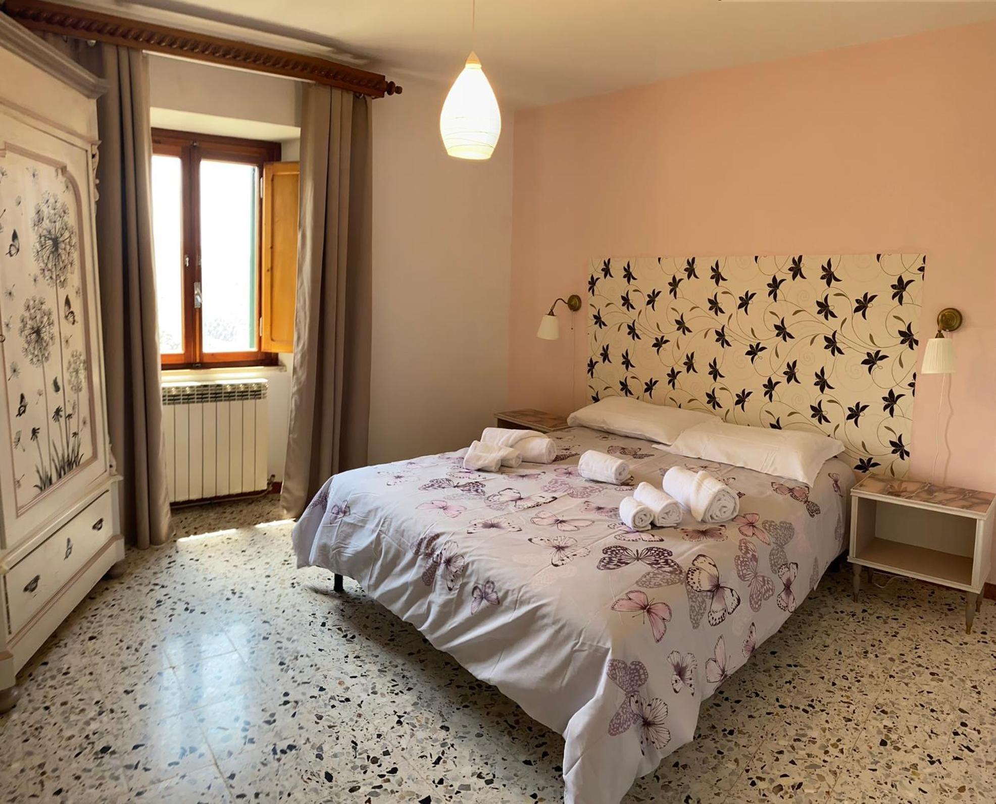 Home Holidays Crasciana, Con Terrazza Vista Sulle Alpi Apuane. Exterior photo